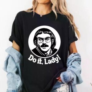 Do It Lady Graphic T-shirt