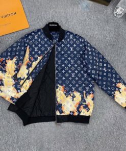 High Quality Bomber Jacket Luxury Brand Unisex Hot Gift PEA30112401