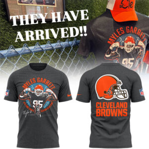 Limited Edition Myles Garrett Tshirt-LL260109010