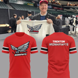 Limited Edition Ironhawks TShirt-PA011426009