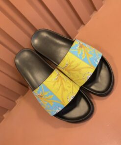 Limited Edition Unisex Slippers HD9202