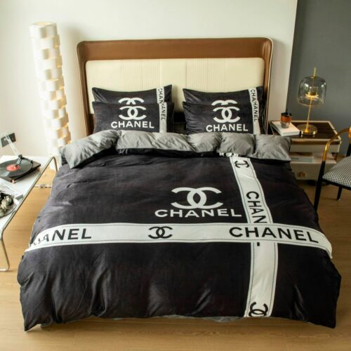 Premium Luxury Brand Bedding Set - CHIC071110