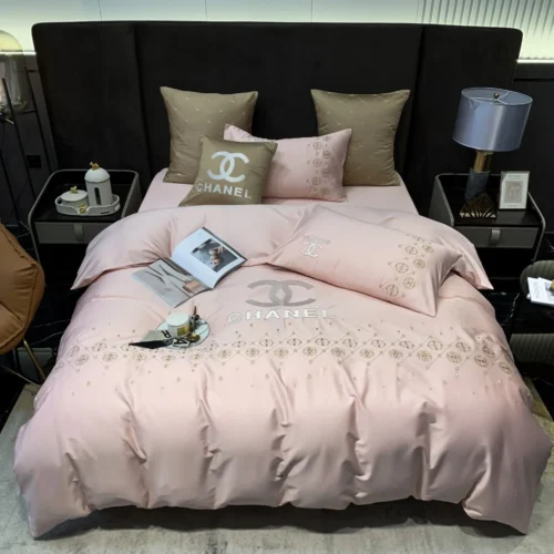 Premium Luxury Brand Bedding Set - CHIC081121