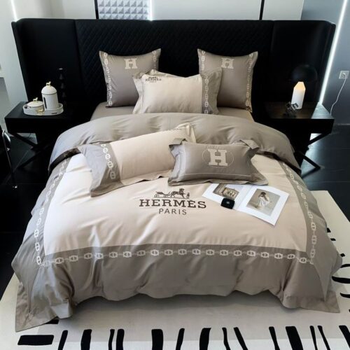 Premium Luxury Brand Bedding Set - NHP071105F